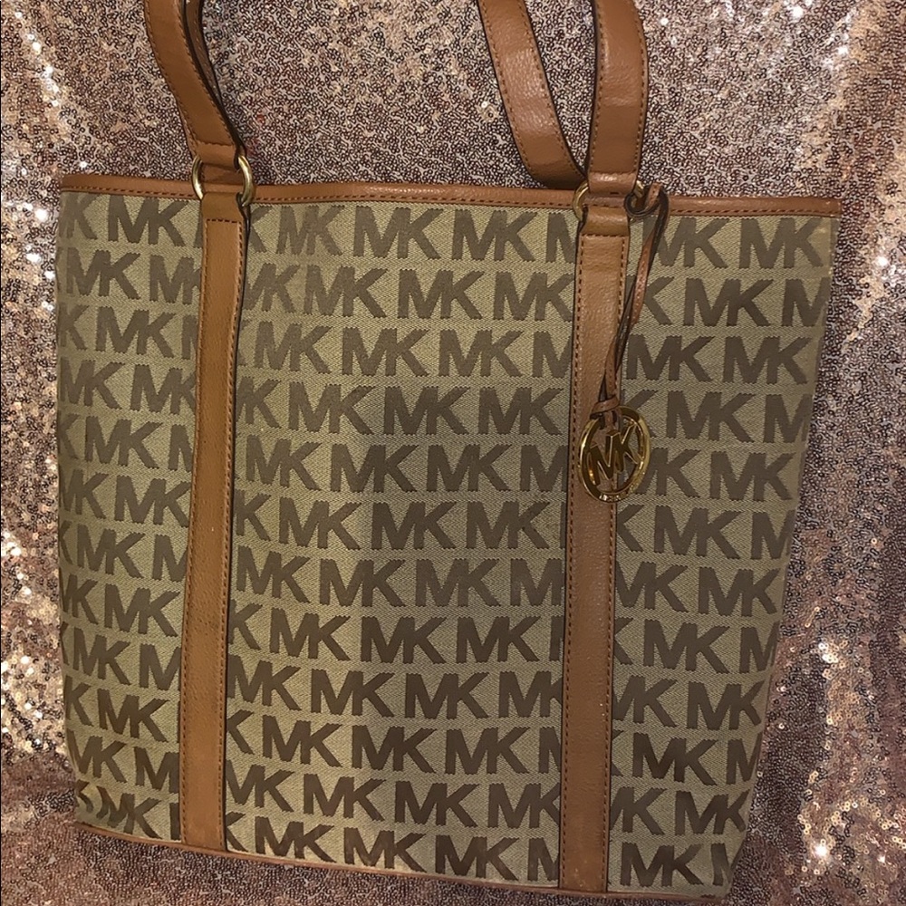 Authentic Michael Kors Large Logo Tote